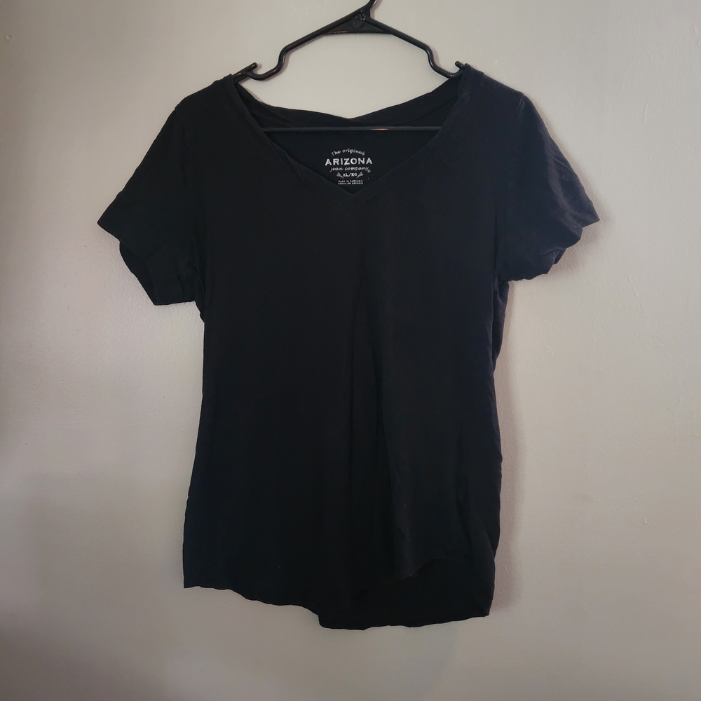 Arizona Jean Company Women's Black V-Neck Top